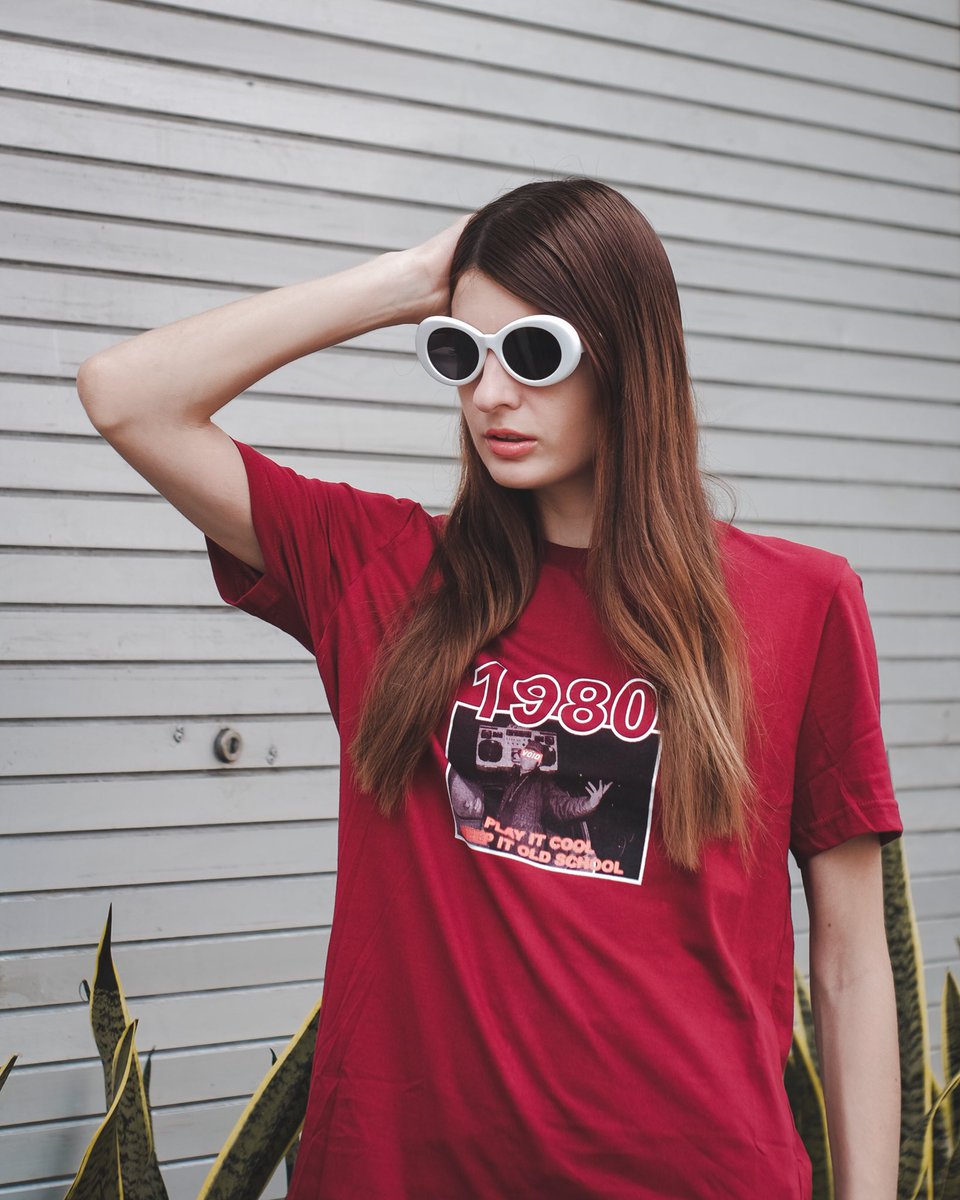 void08official's tweet photo. TSHIRT // CODE : TS RADIO // MAROON // IDR 125k // M L XL // Cara pesan : WA 081319902008
#tees
#tshirt
#void
#voidcloth
#streetwear https://t.co/TieiAVz4pW