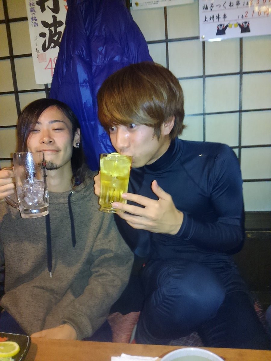 michiongaku's tweet photo. よこちん！飲んでいます‼ https://t.co/Bg7G1FkIvX