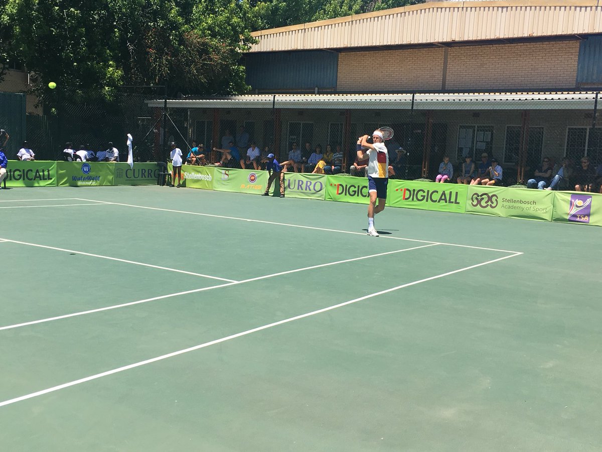 CaylixSport's tweet image. Nik Scholtz beats Leny Mitjana 6-4 6-4 to win #digicallfutures 1 @TennisSA @MyStellenbosch @RudyProjectSA @HIGH5Nutrition @ADDaBIT #acethefuture