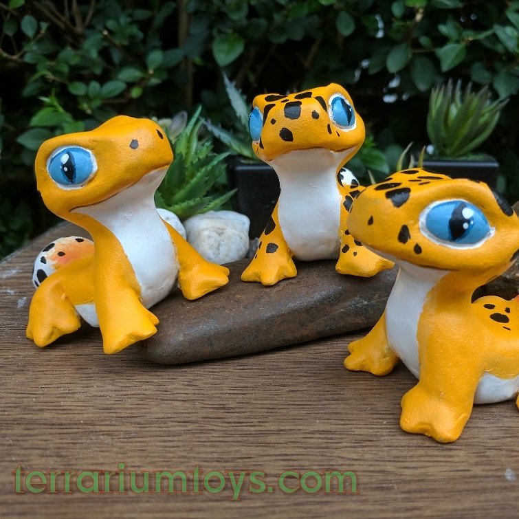 leopard gecko toy