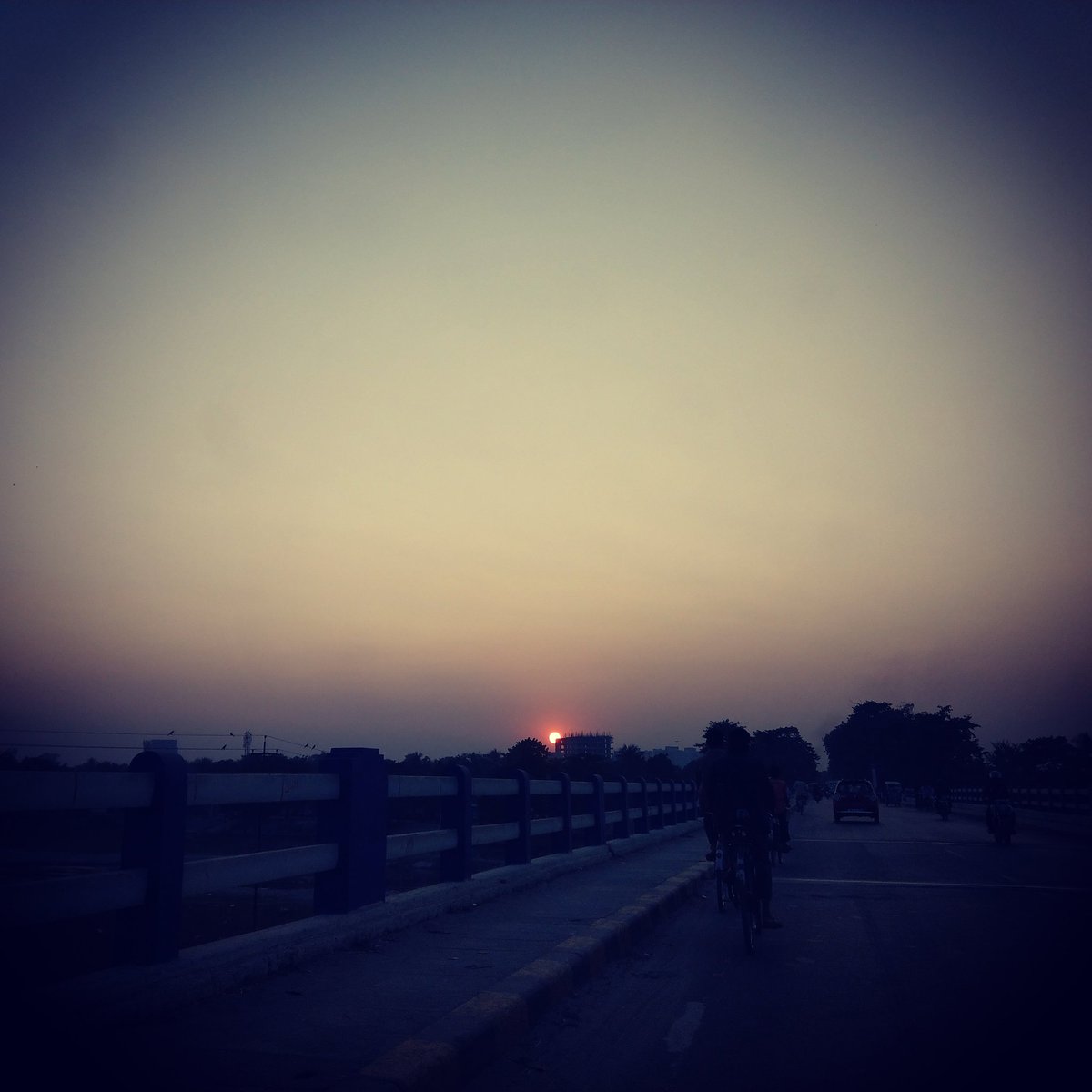 neelgaganslg's tweet photo. #Sunset #shotonhtc #htcu11 #Edited by #Instagram #XproIIfilter #filter #GoogleCameraHDR+ @htc @HTC_IN @HTC_UK @HTCelevate #HTC #BrilliantU #FantasticU 💗✌️ https://t.co/oGm47IvkHG