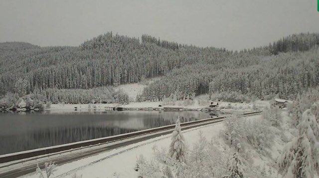 FHollauf's tweet photo. Langsam wird‘s weiß ...#lavanttal #soboth #winter #schnee https://t.co/SBSReLuJWw