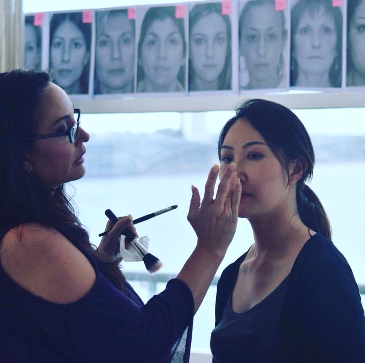 BeautyProdigy's tweet photo. Empowering artists with the skills to truly improve the way women feel about themselves during a demo for the #contourandhighlight corrective beauty class at Boot camp. #donnamee #donnameemethods #makeupworkshops #contouring #HIGHLIGHT https://t.co/9hU0oOrTMI