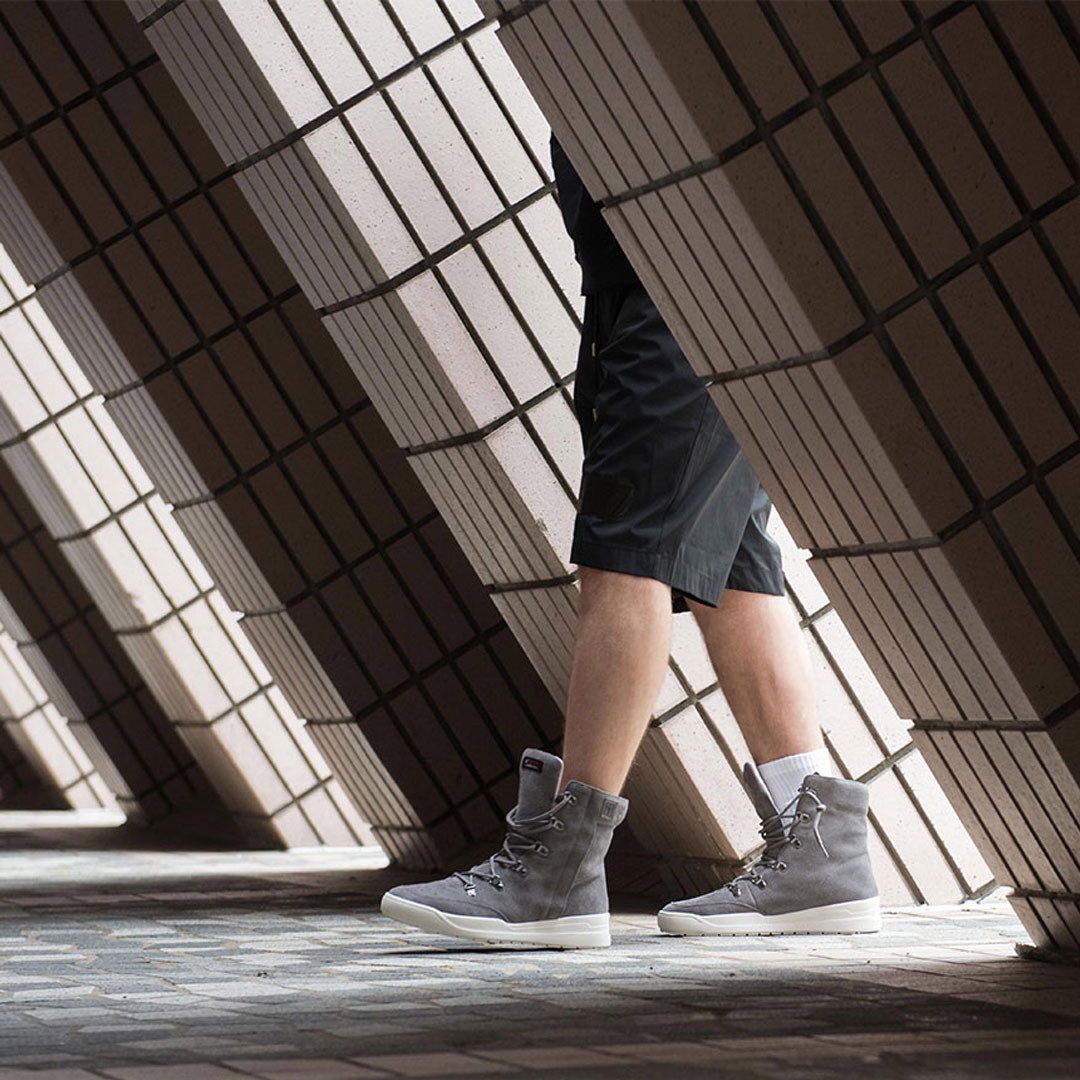 MaverickTwists's tweet photo. CYBER MONDAY 40% OFF Hiker High and other styles: #sneakerhead #kicks #kickoftheday #menswear #mensstyle #Englishsole #footwear     #shoesoftheday #kitmin_lee https://t.co/Ikp2I4Paxm