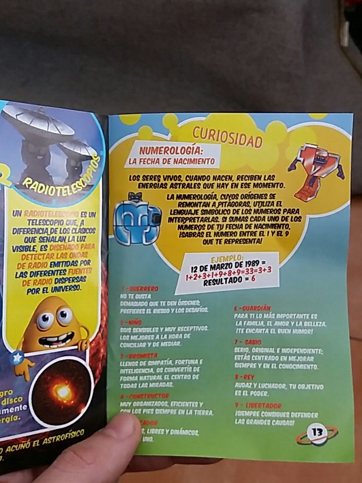 2500kgm3's tweet photo. Lo que menos esperaba de un cuadernillo de actividades infantil es hallar semejante basura entre curiosidades científicas. @cescept #letrabots #cicaboom https://t.co/QQhTG8TGYb