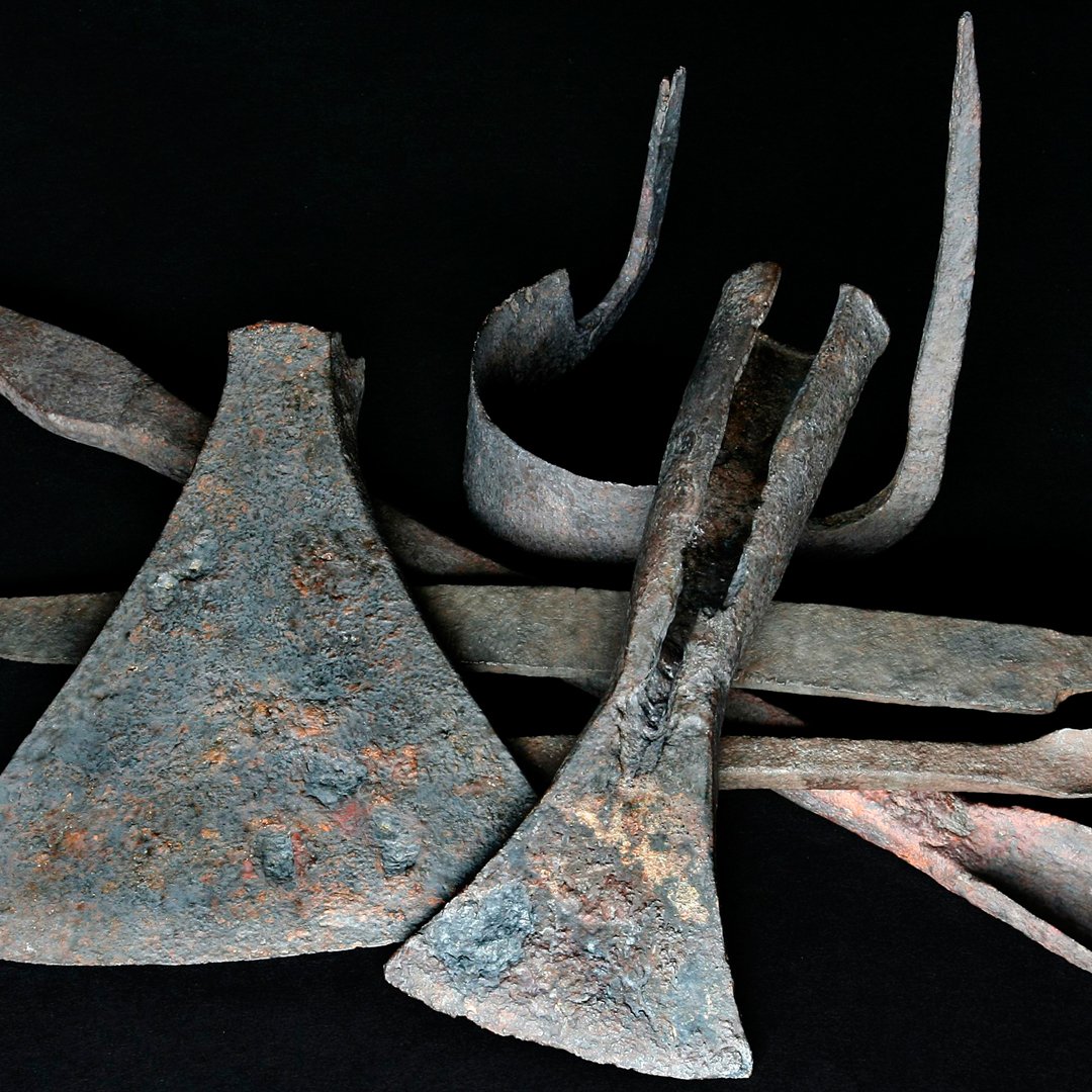 JorvikViking's tweet image. Woodworking featured regularly in lives of #Vikings, and many examples of tools used for this were found at Coppergate #JORVIK #YorkViking17