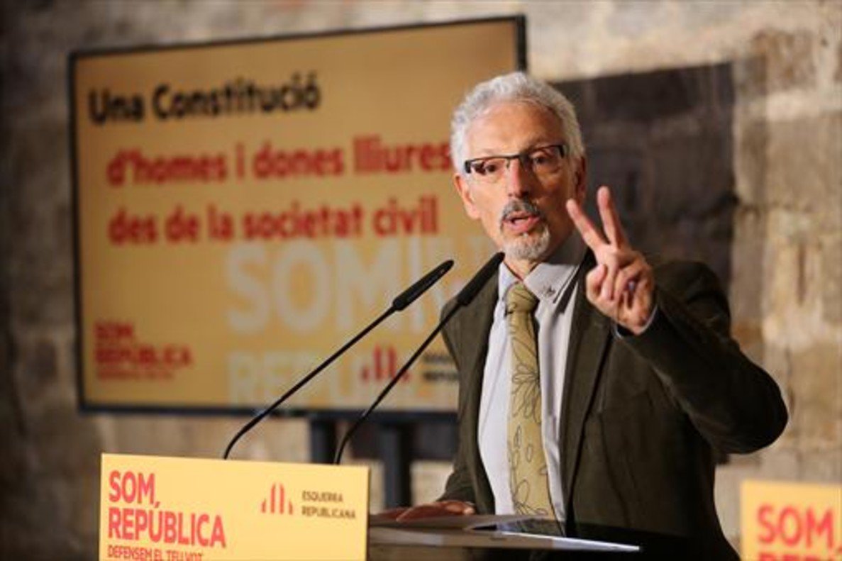 elperiodico's tweet photo. Santi Vidal, el exjuez pactó con @Esquerra_ERC un pago mensual de 3.000 euros por su dimisión https://t.co/IFWHtSfsdP https://t.co/nhlpMsy4LG
