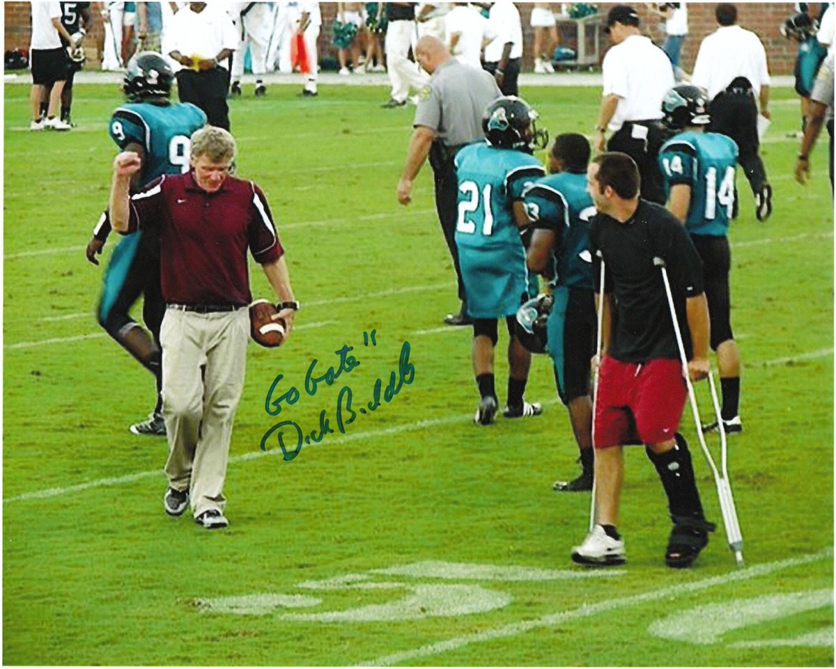 ColgateFootball's tweet photo. Happy 70th birthday to the legend @DickBiddle! https://t.co/ahnKdG4h31