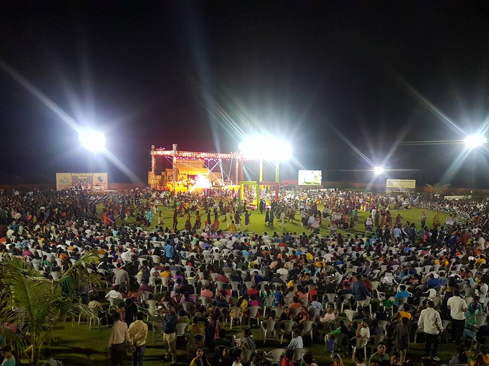 KrealEvents's tweet photo. Garba Event With Our Exclusive Celebrity At Gandhinagar Gujarat
#krealevents #EventPlanner #UpcomingEvents #December #Artist #Exclusive #CelebrityManagement #Shows #WeddingPlanning #CorporateEvents. Dilip Joshi fc Dharpesh Chhajed #gujarat https://t.co/loy3Irf1bQ