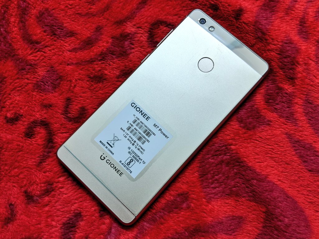 luckyankit's tweet photo. M7 Power by @GioneeIndia gets 5 out of 5 points for its Looks and battery both! The best looking phone ever by Gionee! #M7Power https://t.co/Cvx6QlHnga