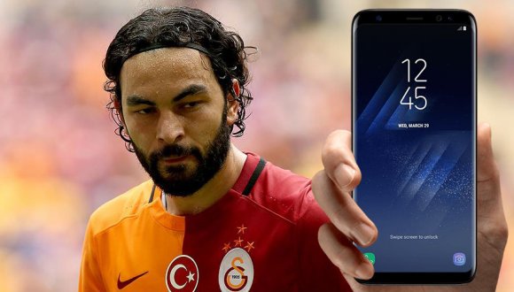 sputnik_TR's tweet photo. Selçuk İnan: Samsung S8 imha edilsin https://t.co/IZgSvyGjHu https://t.co/PpX8jHW0IT