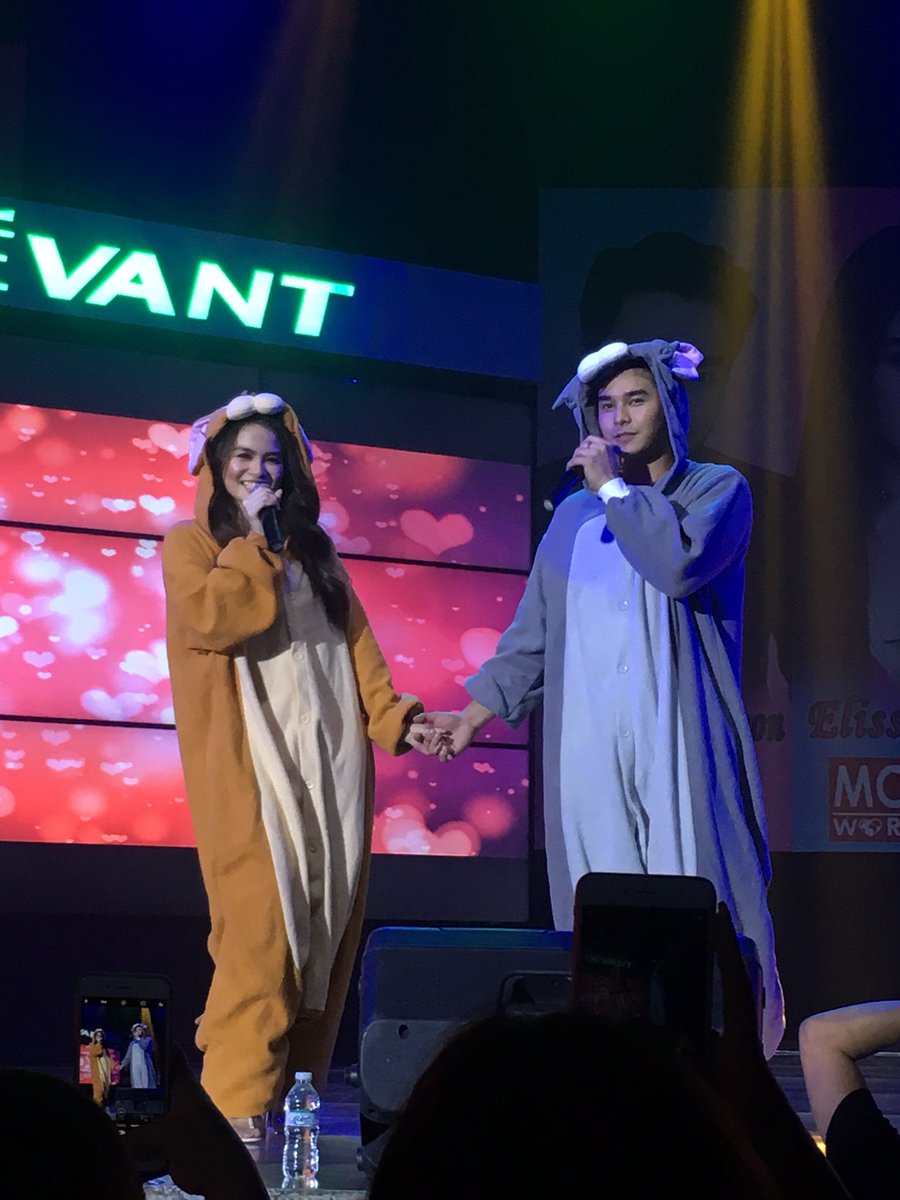 kapamilya_comm's tweet photo. #MclisseLiveAtTheSkydome @hashtag_mccoydl @ElisseJoson cutieeee! 😍😍😍 https://t.co/4r7xyNMfSA