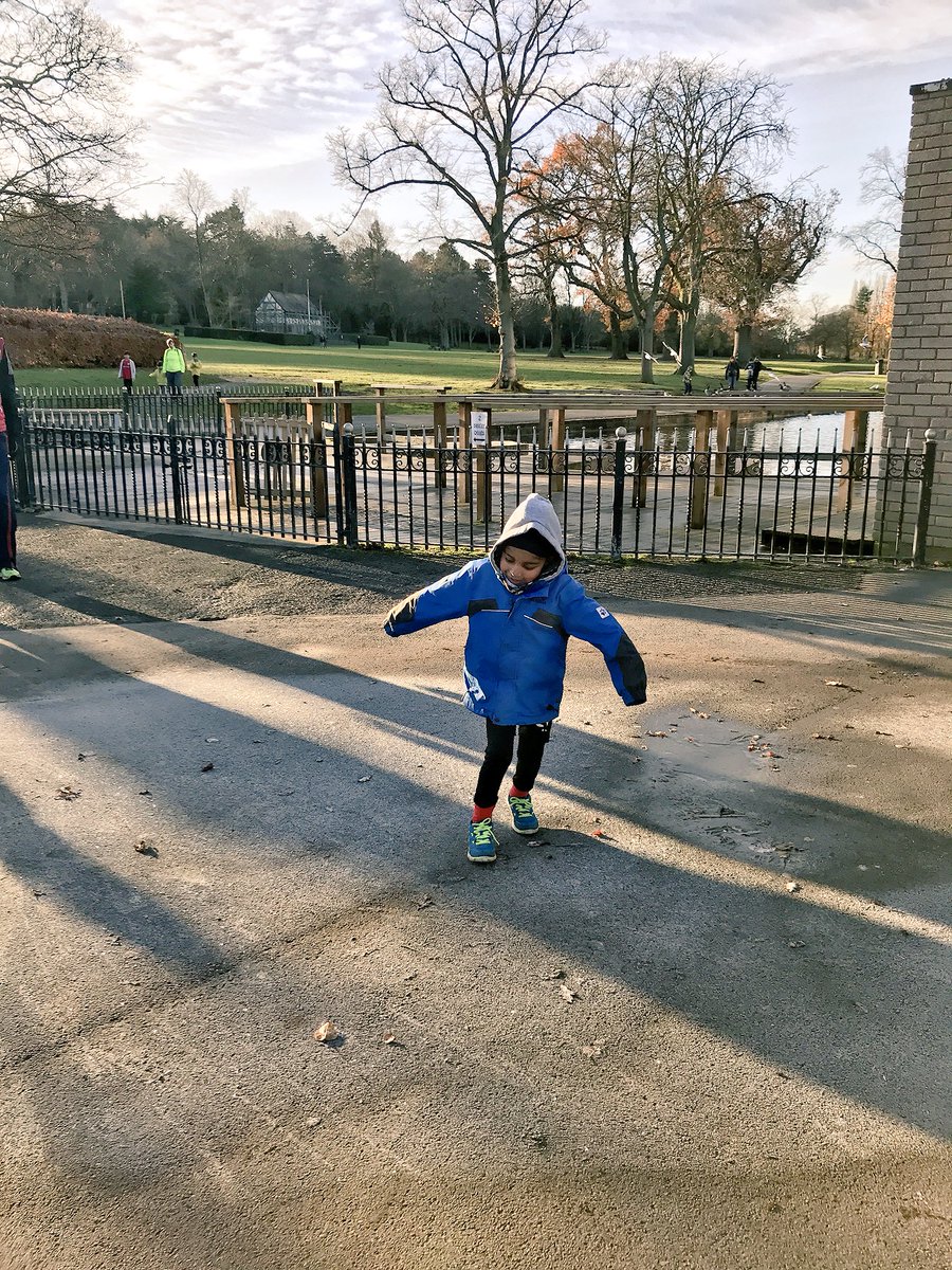 ImmyKaur's tweet photo. Another glorious morning at @JuniorParkRunUK. #Anaadh was out desperate for a new PB. We thought we had it in the bag, but watch time and official time were quite different. Try again next week. Smiles all round despite a freezing morning @CannonHillJNRPR. https://t.co/oX5kfuYg8c