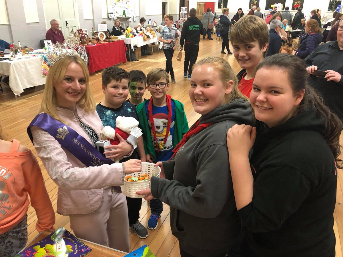 MissUKRose's tweet photo. Had a wonderful time at Chilvers Coton scout group, festive pamper and craft night. I sold lots of raffle tickets too๐ #fundraising #fun #MsGalaxy #scouts #Nuneaton @missgalaxyuk https://t.co/CQjky6UQeX