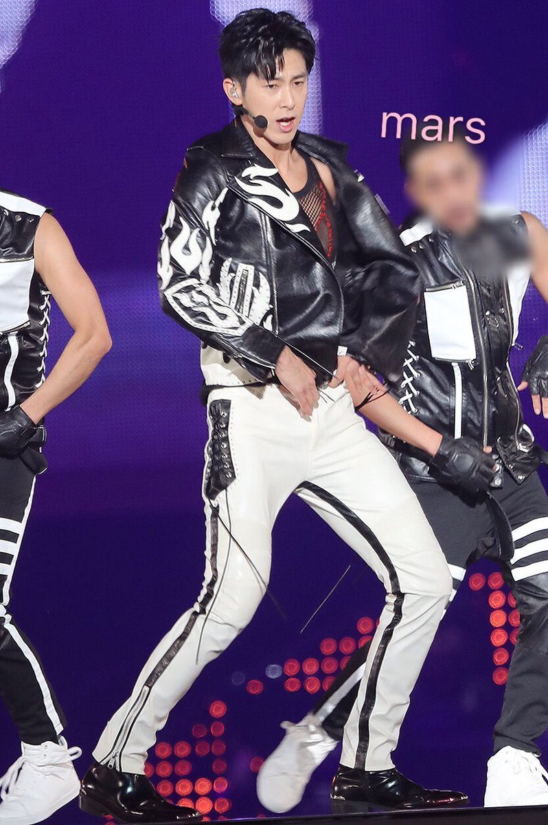 171126 도쿄 오빠 너무 섹시해ㅠㅠㅠㅠㅠ #유노윤호 #정윤호