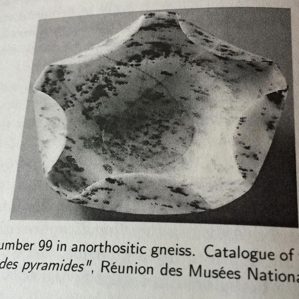 TegoArcanaDei's tweet photo. This modern looking ashtray dates from Old Kingdom cica 3,000 bc. How was this made from hard gneiss stone, with shaped curves? #notcarved #liquidstone #egypt https://t.co/bGGQUUAR24 https://t.co/pdp8Etx8Y2