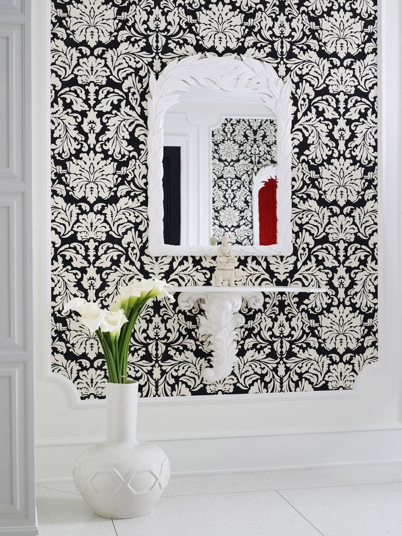 JamieHerzlinger's tweet photo. Love a black and white damask! Great in an entry! #jamieherzlinger https://t.co/IsU08OqjWY