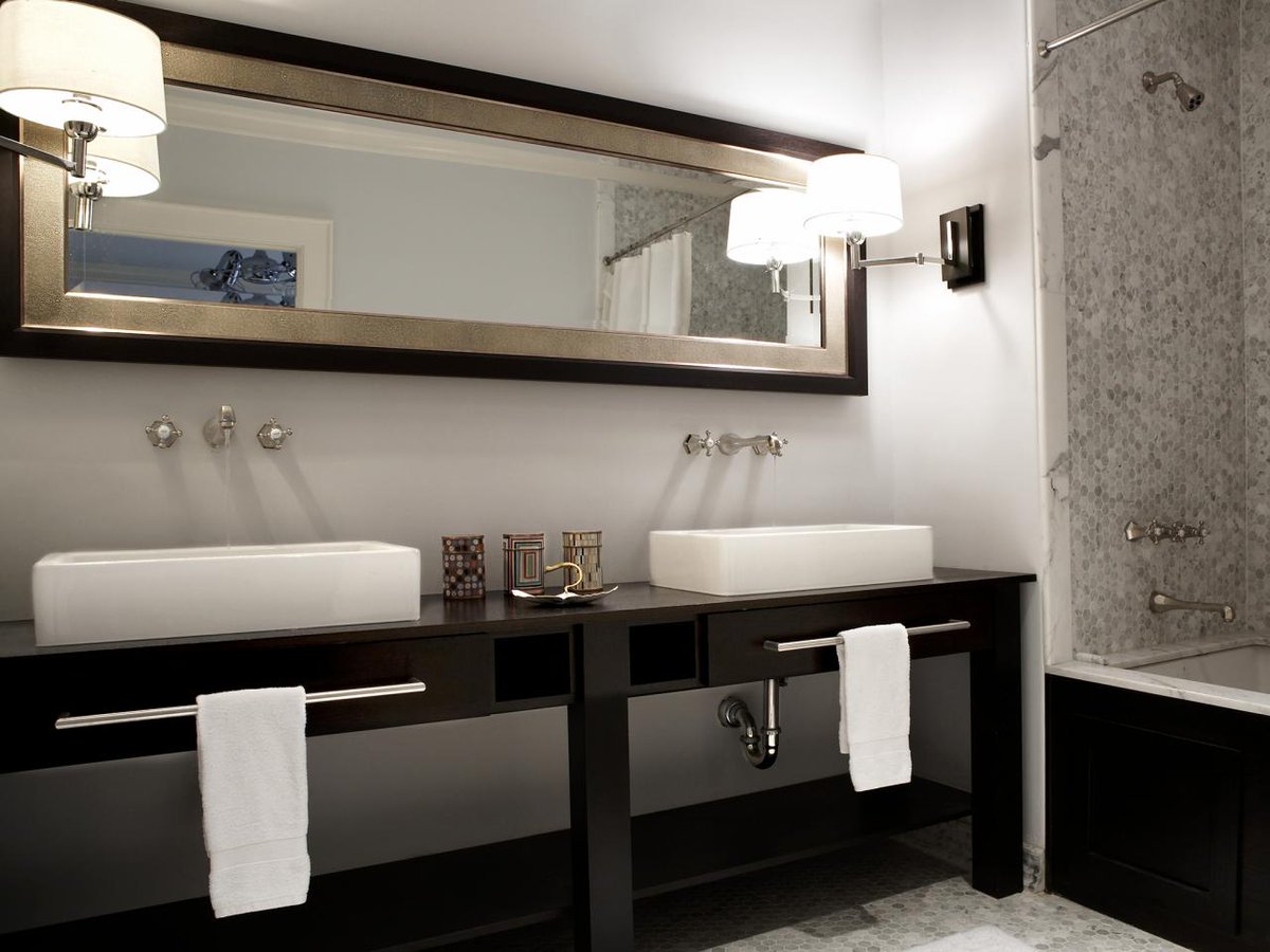 FreedmanTalia's tweet photo. A master bath to fall in love with!
#abqhome #midcenturymodern #midcenturymodernabq #midmodabq
#abqrealestate
https://t.co/sSDm00Oeq1 https://t.co/SUJ4gb1lCi