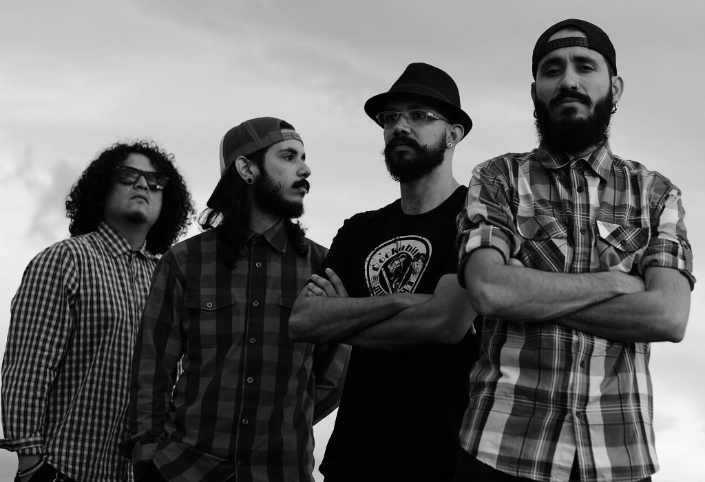 Visita nuestra página y descarga nuestro disco "EVOLUCIÓN" casonafletcher.com