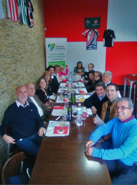 vangoghtarifa's tweet photo. Reunión Comida AMITES MÉRIDA (Teléfono de la Esperanza) https://t.co/nwCJMPRyG7
