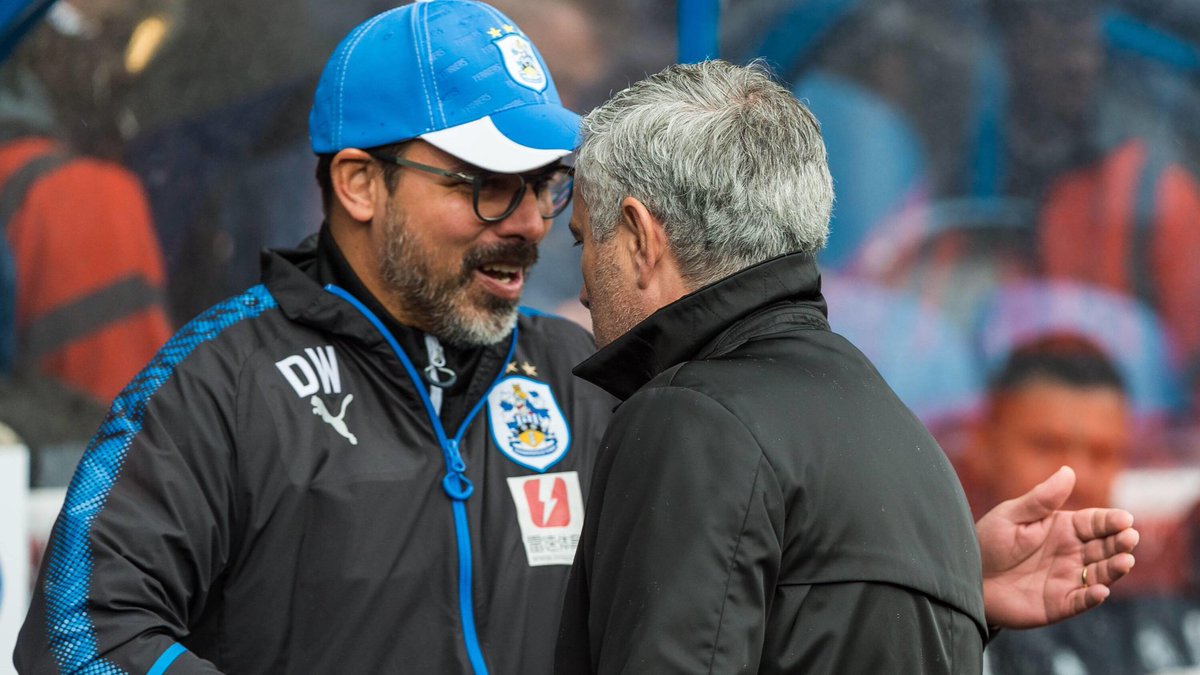 xBlueMoonRising's tweet photo. Mourinho giving Wagner tips how to park the π
#HTFCvMCFC https://t.co/tw0egnPRwl