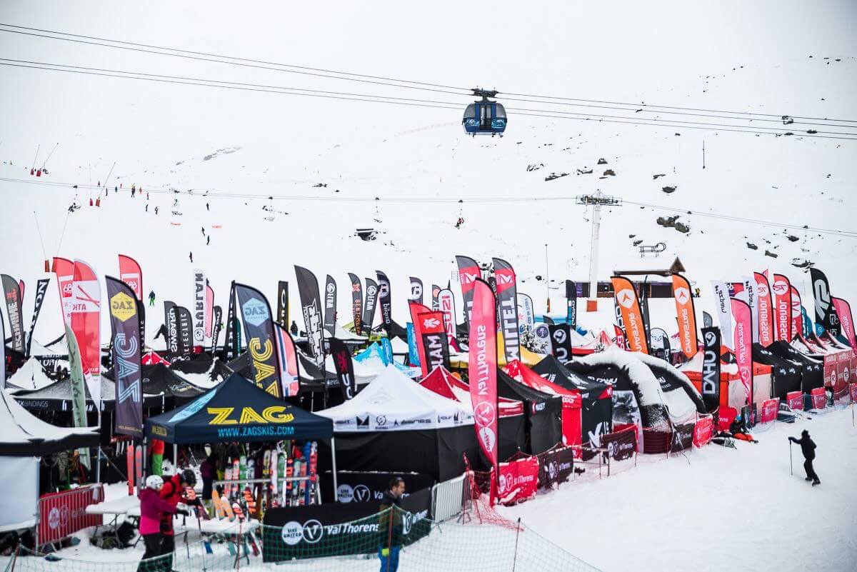 Une Grande #grandepremiere à <a href="/Val_Tho/">❄️ Val Thorens ❄️</a> avec + de 5000 produits testés #rockonsnowboardtour