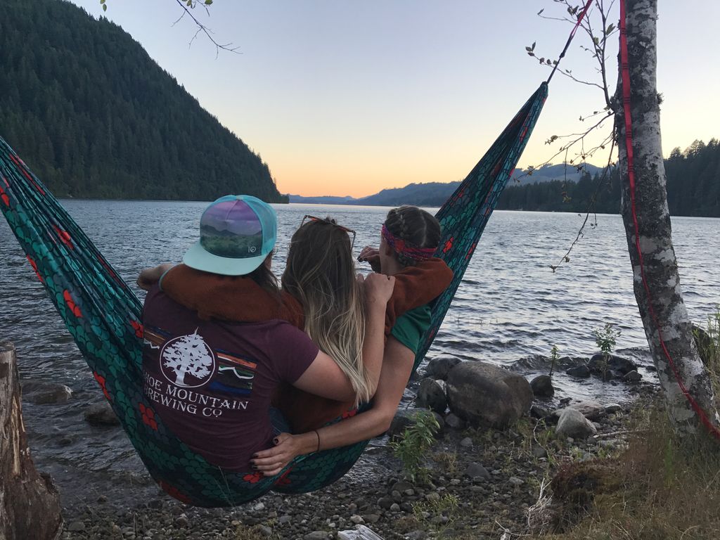 GrandTrunkGoods's tweet photo. Guess we need to start making Triples... 👩👩👧
📸: @chanielnelson #GTllamaSquad
#HangAnywhere #WithAnyone #BestFriends https://t.co/ETeCVdxzVK