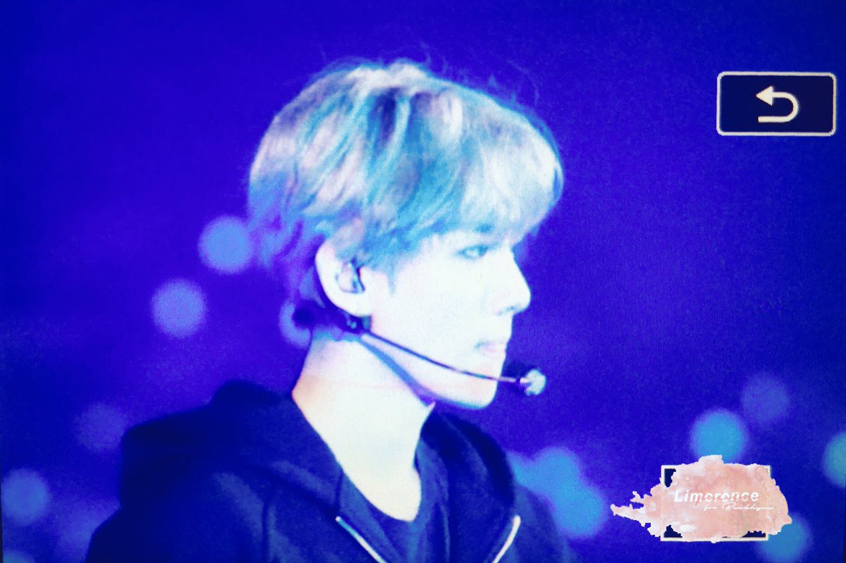 Limerence_04's tweet photo. 171126 The ElyXiOn in Seoul Day 3
#exo #baekhyun #엑소 #백현 #TheElyXiOn #ElyXiOn https://t.co/I5A7qqML0d