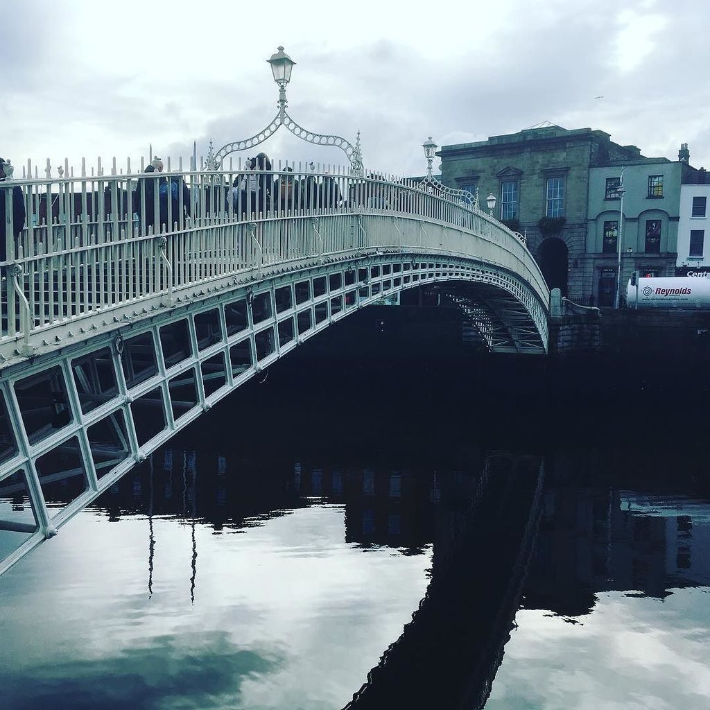 Bazhikesireland's tweet photo. Bachelors walks.
.
.
.
.
.
#bachelorswalk #dublin #ireland #travel #photography #irelandgram🍀 #irish #irelandisamazing #visitireland #creativeireland https://t.co/OHJirQLgHU https://t.co/5nnAMSEzxK