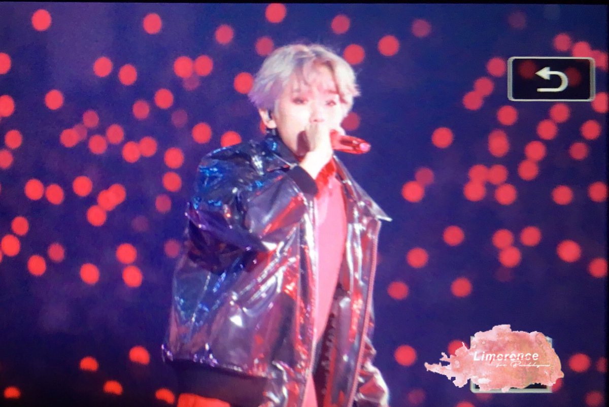 Limerence_04's tweet photo. 171126 The ElyXiOn in Seoul Day 3
#exo #baekhyun #엑소 #백현 #TheElyXiOn #ElyXiOn https://t.co/OO4azPxonX