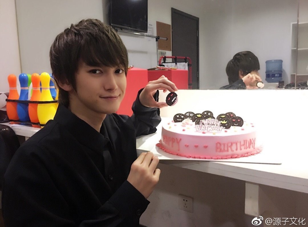 kanata_hongou's tweet photo. #本郷奏多

in上海

 https://t.co/dQsSqc9cb9 https://t.co/S5KzdvRVXi