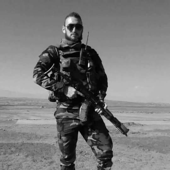 syriaibaa's tweet photo. سلاماً على من ذهبوا و ما رحلوا
الشهيد الشجاع غيث مهنا 
مرتبات القوات الخاصة
من ابناء حمص 
استشهد اليوم في حرستا https://t.co/YRkOavdq8u