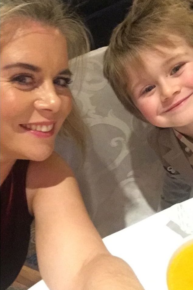 horans_updates's tweet photo. 📷 selfie : Denise and baby Theo via denisehoran17 Instagram story ! https://t.co/rsEebINyPw
