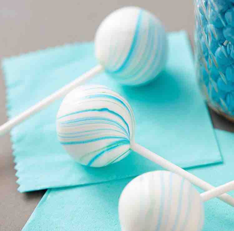 strutent's tweet photo. These #cakepops will make the perfect addition to some of the #StrutSocial events we are planning for 2018. Thanks for the #inspiration @WiltonCakes   🍬. https://t.co/R0Fkbpky44