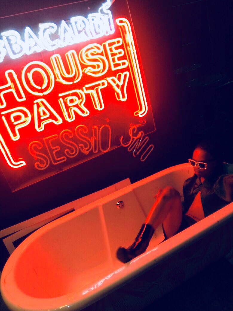 Mr_Allofit's tweet photo. #PyjamaParty25Nov ππ½ https://t.co/svtDmuiIKd