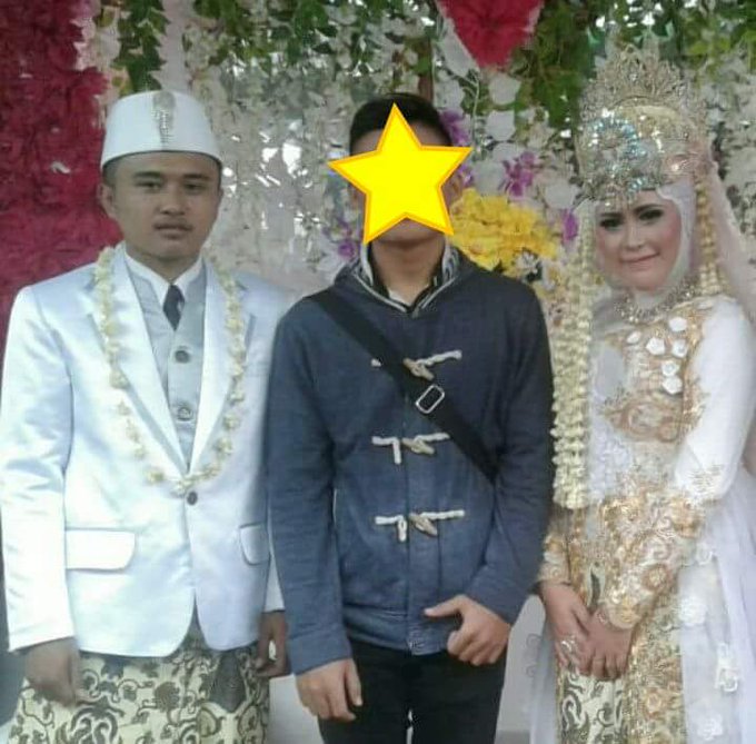 Kisah cinta driver ojek online dengan customer-nya