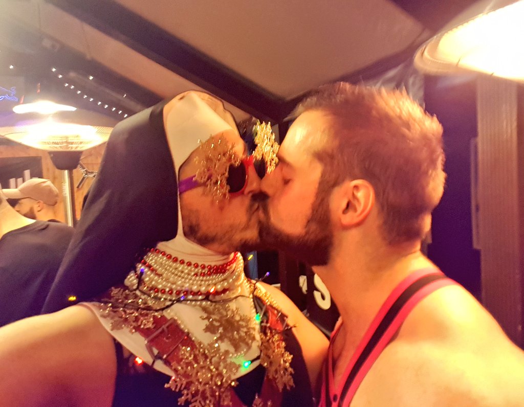 SisterJacqui's tweet photo. It was #Fantabulosa to vada (see) the dowry (very) dolly (handsome) @Riley_Zack1 #Hot #GayHunk #ChunkyMuscleButt #Gogoboy @troughlondon #XXXMasParty @FireVauxhall last nochy (night)! She was such a good sport to promote the @doitldn #SaferSexPack dears! https://t.co/EcjGT36UE1