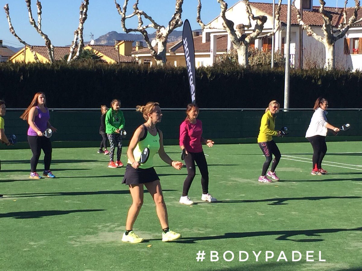 Bodypadel's tweet photo. Nueva  M A S T E R C L A S S   BODYPADEL® !! Genial la sesión en C.T.Manlleu!! Grácias a tod@s!! Nos vemos pronto!@Bodypadel @PujalsSara https://t.co/2Ny0UqeavZ