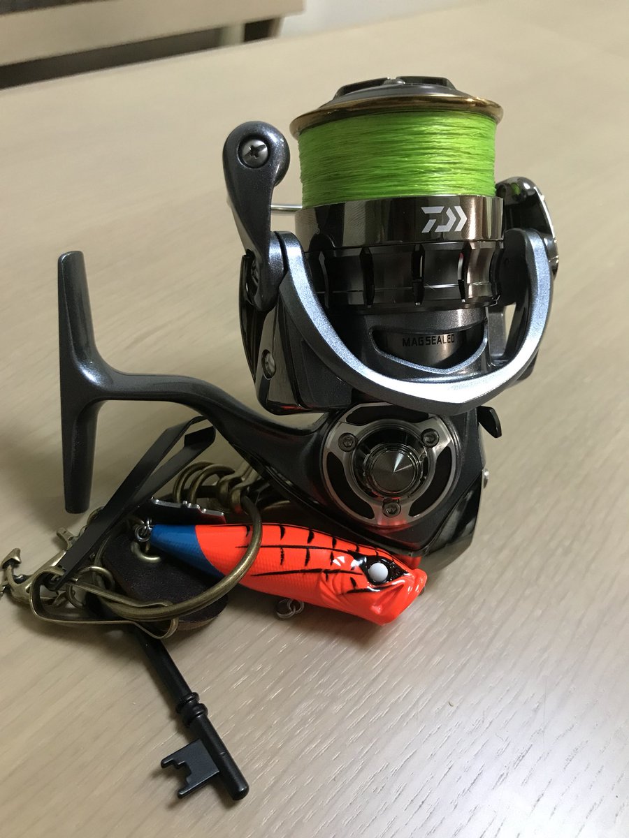 徳島洋二郎 A Twitter ずっと使っていた イグニスtype Rがシャフト曲がっちゃって壊れたんで ルビアスが一軍入り 思い入れのある イグニスのパーツを 移植して相棒完成 ルビアスtype R V笑