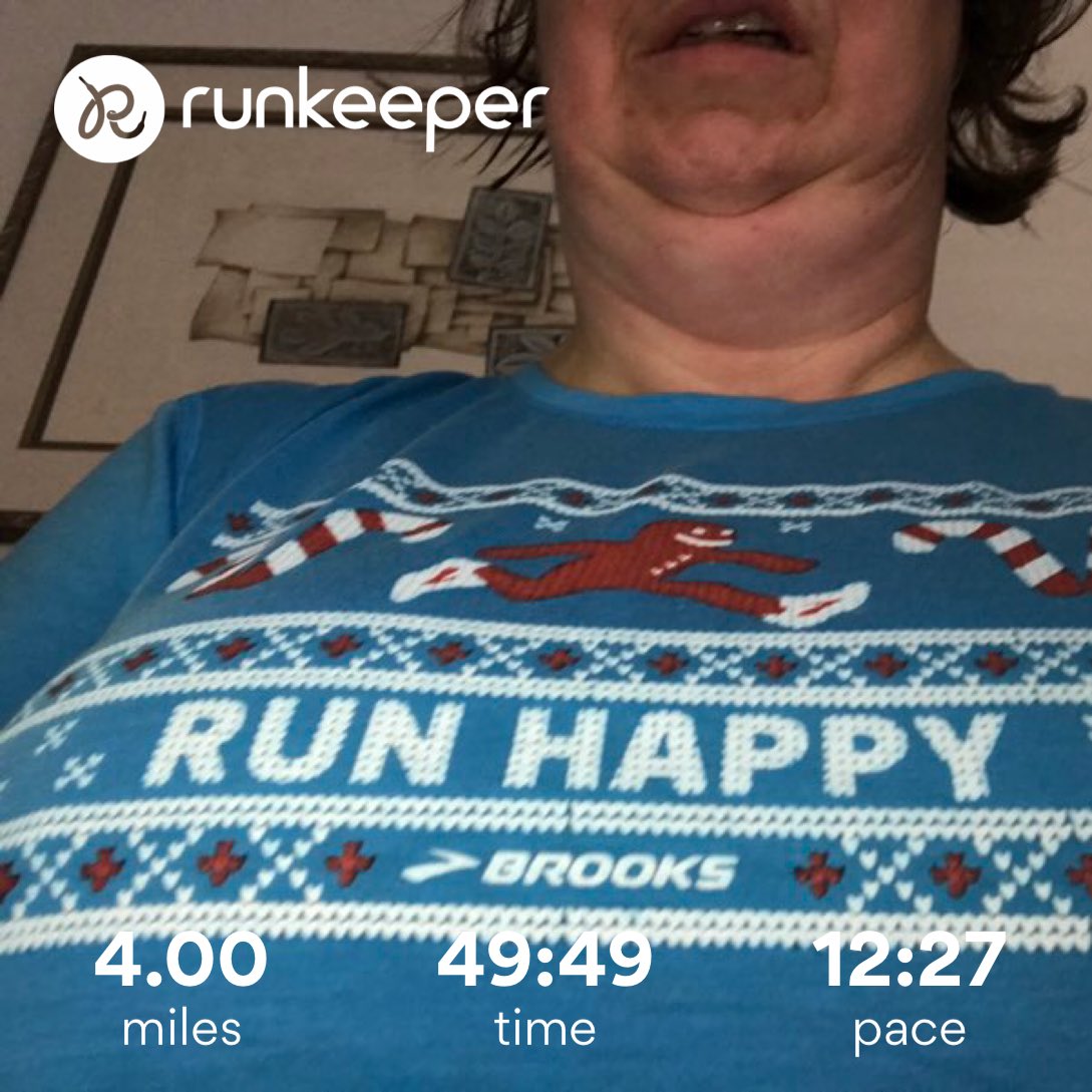 Mariablanca's tweet photo. #IRun4Tman
#PrincessHalfTraining
#RWRunStreakDay4
Windy but felt great!!
Best Running/Christmas Shirt https://t.co/yCDeMurtq8