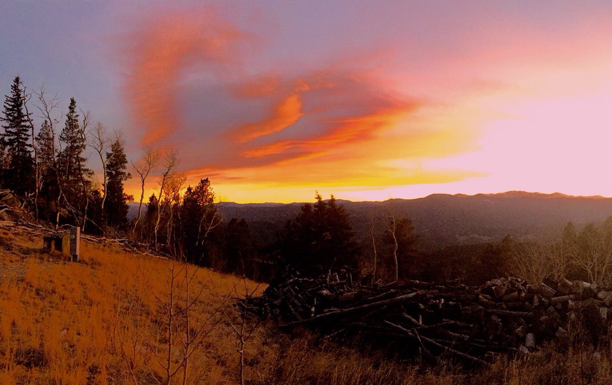Colorado, I 💗 you! 📸 taken in Gilpin County by Brad Carter. #9News #sunset #cowx