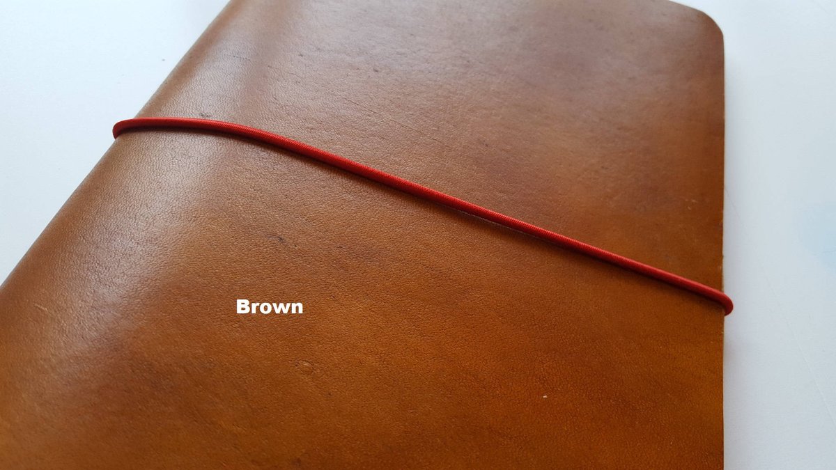 SandraPoppys1's tweet photo. leather journal cover Leather book cover Field notes cover Noteboo… https://t.co/mBHQJIfX51 #Etsy #RefillableJournal https://t.co/PN9U7RhAdx