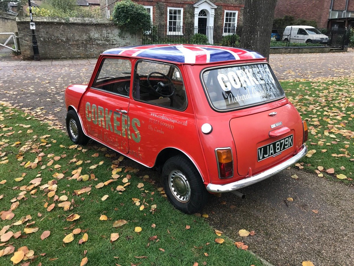 Rockstarscars's tweet photo. Chris Evans first car, the Mini his mum paid £500 for is on eBay at the moment. The great thing is that the current owners have agreed to donate half of the sale price to Children in Need #CorkersCrisps  https://t.co/BEMh6TFcRC please Reweet and let it raise loads! https://t.co/owDxwpiB5b