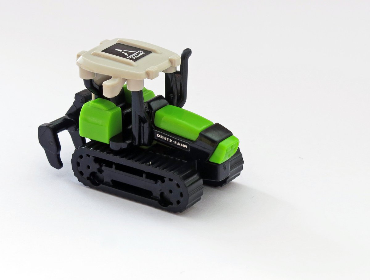 EggcitingToys's tweet photo. Kinder Deutz-Fahr Agroclimber Tractor
#kindertoys #toys #kindersurprise #ferero #toys #kindercollection #Ilovekinder #kindersurpresa #kinderuberraschung #kindersorpresa #kinderovo #kinderüberraschung #deutzpower #deutz_fahr #deutzfahr #deutz #deutzpowerbrauchtderbauer https://t.co/zCKlVM3Wy4