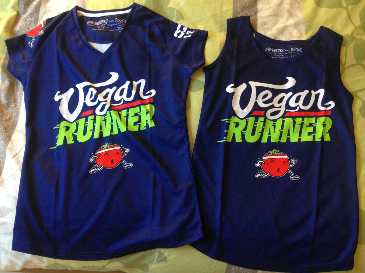 laptitevegan's tweet photo. J'ADORE mon cadeau d'anniversaire 🎁🏃‍♀️🎉
Merci @LApprentiVegan ❤️

Mais maintenant j'ai intérêt à courir vite 😊

#vegan #L214 #VeganRunner https://t.co/VmwAQZu72k