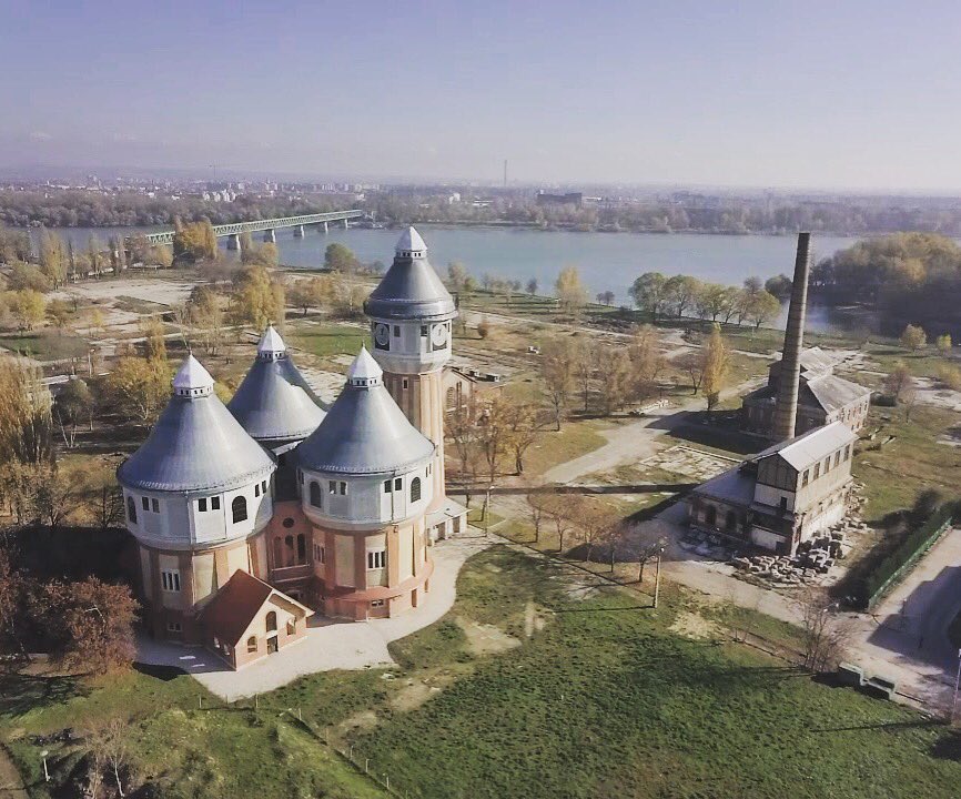 SzantoPeter's tweet photo. #drones #aerialphotography #droneoftheday #mavicpro #dronerazor #dronefly #dronenerds #fromwhereidrone #dronefolio #dronesdaily #droneboost https://t.co/WfKDr3RWOZ