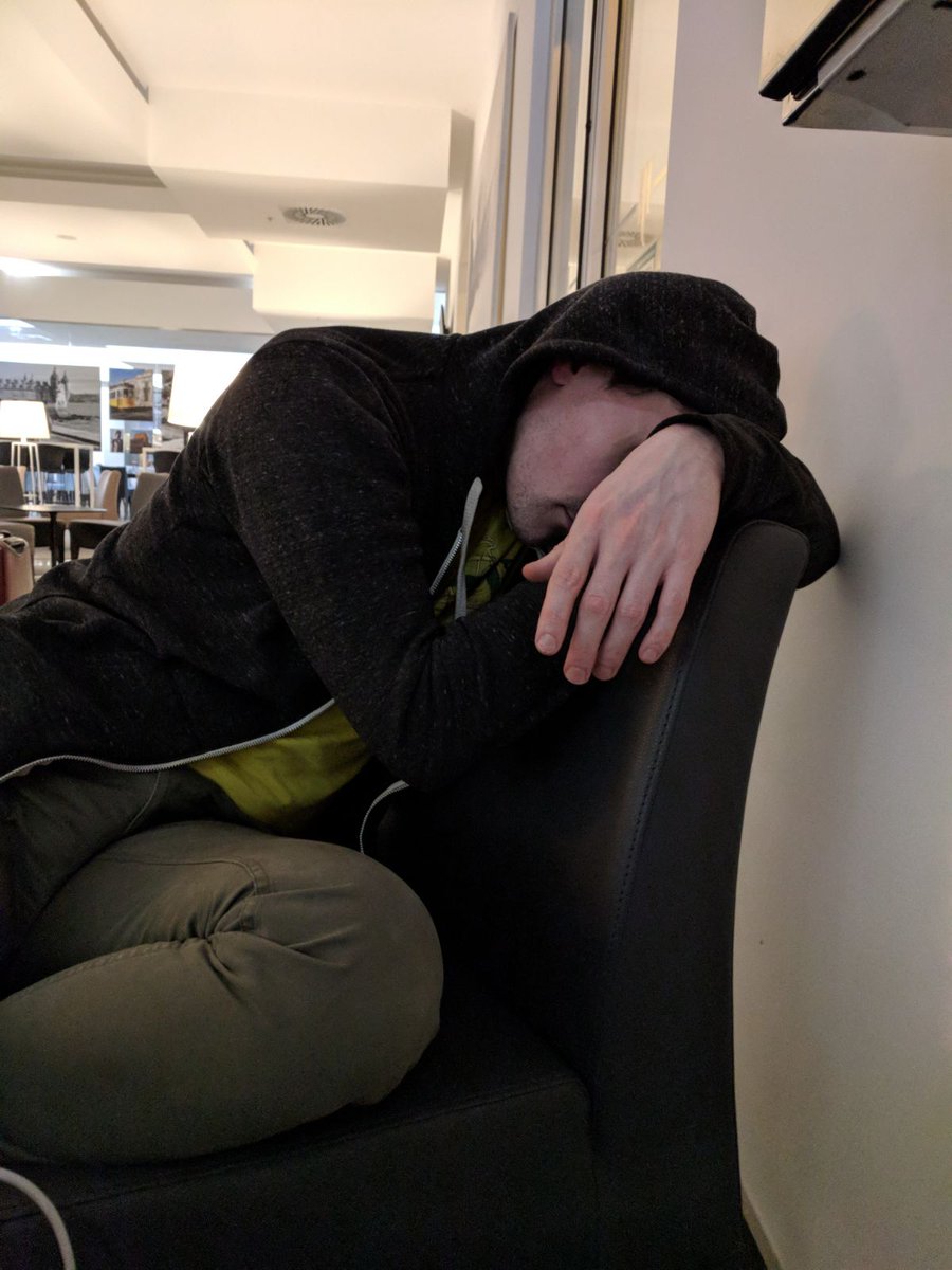 takecare's tweet photo. @themightyjon @frapontillo @seebrock3r yeah right https://t.co/kd7fNr8tpV