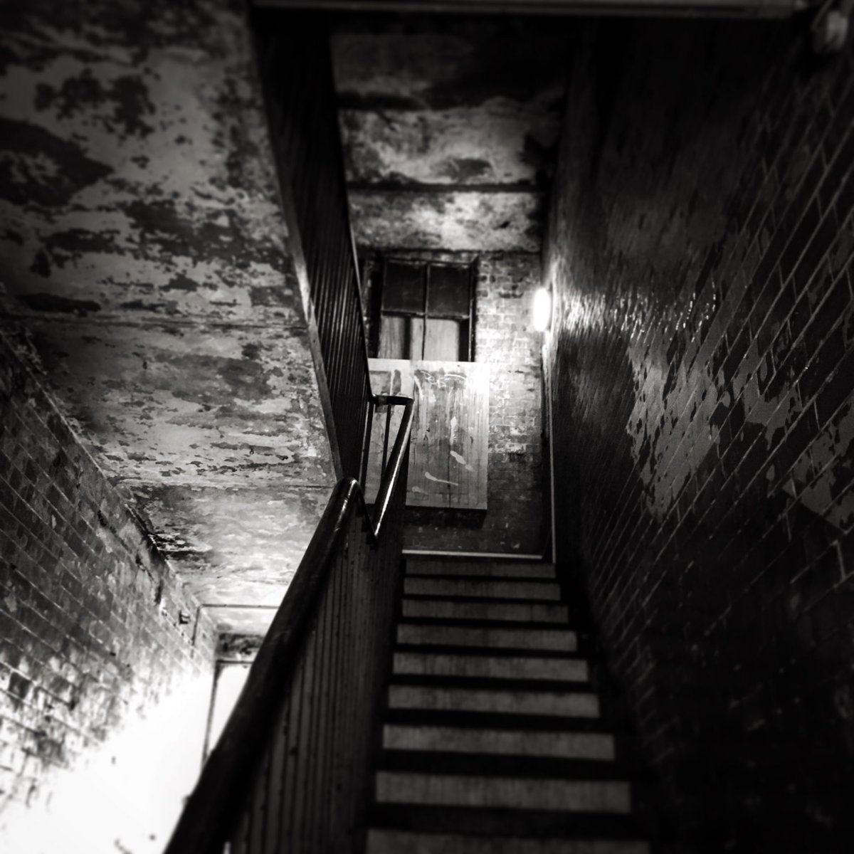 Bargehouse, Oxo Tower Wharf, Southbank! Incredible building to photograph, incredible building to hold the 21st National Open Art Exhibition! Last day today! #tnoac <a href="/tnoac/">National Open Art</a>