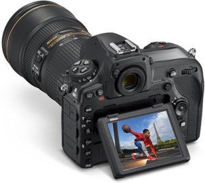 NikonDSLRVideo's tweet photo. Nikon D850 vs Nikon D750: For Filmmakers &amp; Still Photographers https://t.co/f7GJpxX9iX https://t.co/04DV2AJy7j