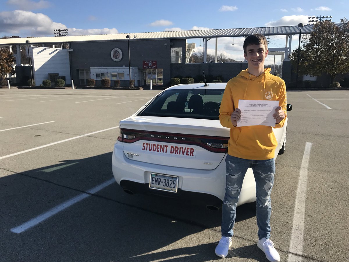 AcadOfDriving's tweet photo. Congratulations @kevinjoness4 the newest licensed driver via @EFWarriors driver’s ed First Trip: maybe Southside #LocalFlair #GoodDriver #EFpride https://t.co/QoZmbij2pn